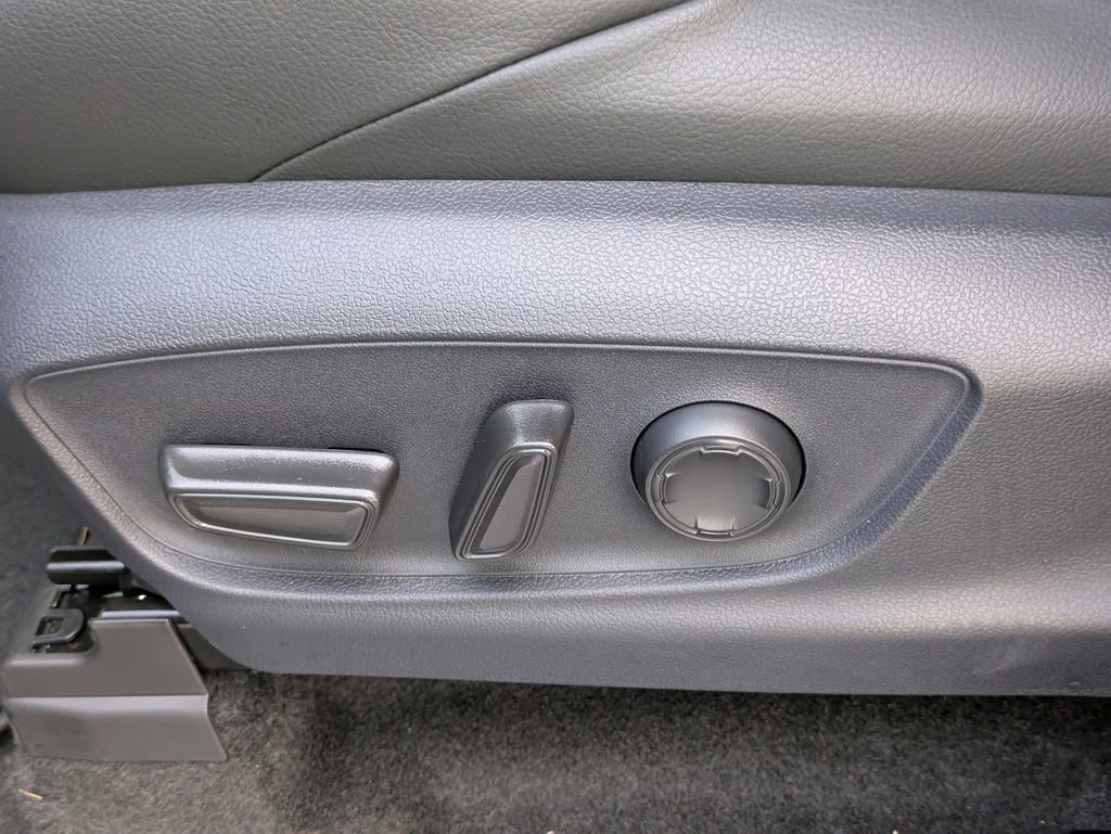 New 2025 Toyota Tacoma TRD Off-Road image 21