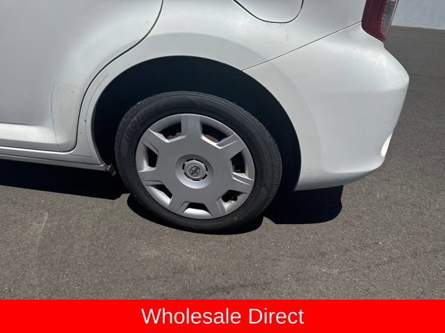 Used 2011 Scion xB FWD image 7