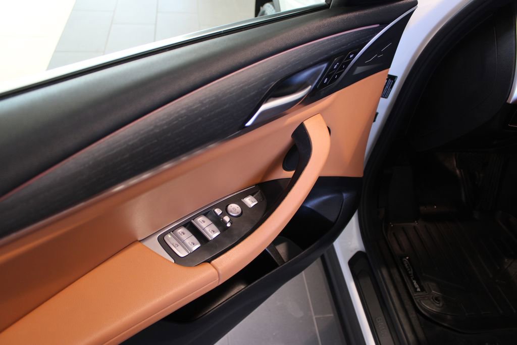 Used 2022 BMW X3 xDrive30i w/ Premium Package 2 image 27