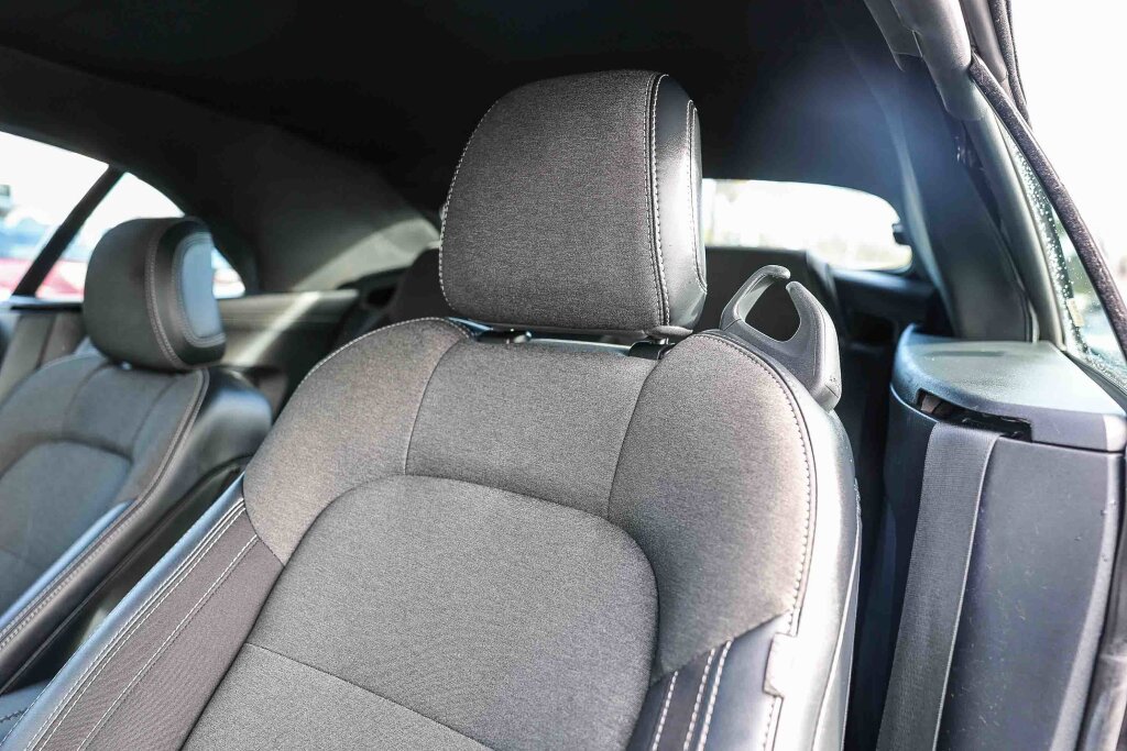 Used 2024 Ford Mustang Convertible image 15