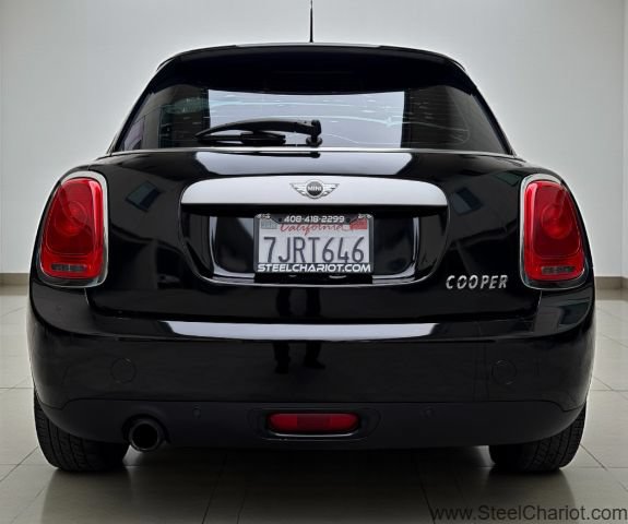 Used 2015 MINI Cooper 4-Door Hardtop FWD image 5