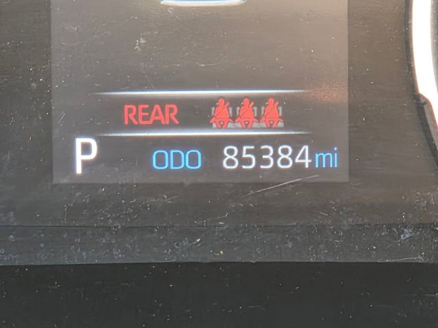 Used 2022 Toyota RAV4 SE image 23