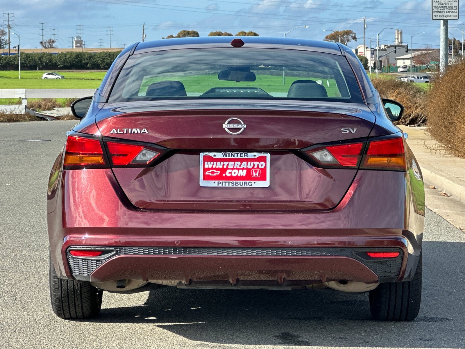 Used 2024 Nissan Altima 2.5 SV image 5