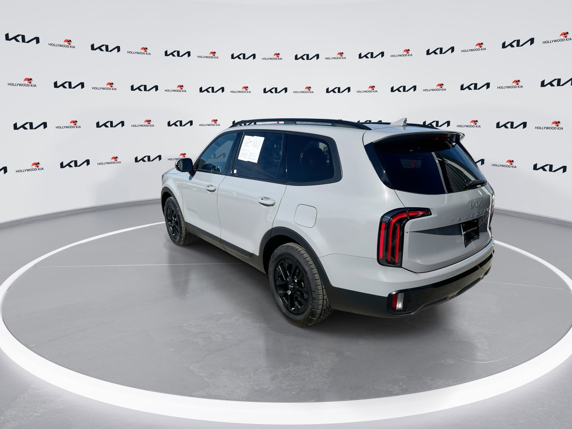 Used 2024 Kia Telluride SX X-Pro image 6
