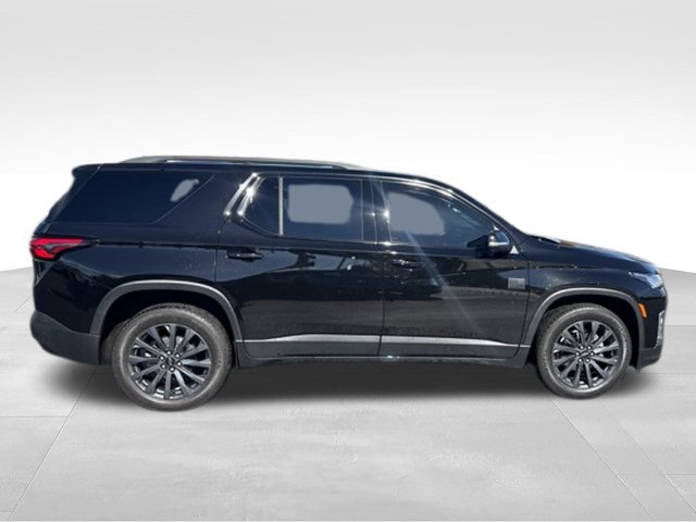 Used 2023 Chevrolet Traverse RS w/ LPO, Floor Liner Package AWD/4WD image 8