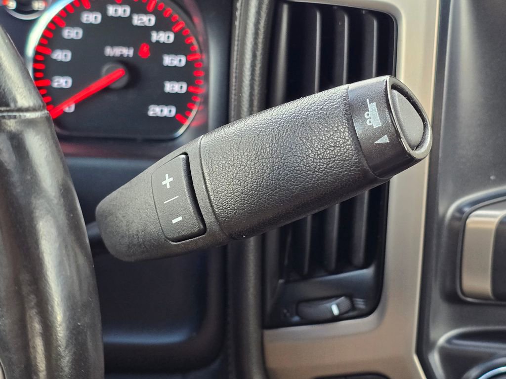 Used 2015 GMC Sierra 1500 Denali AWD/4WD image 36