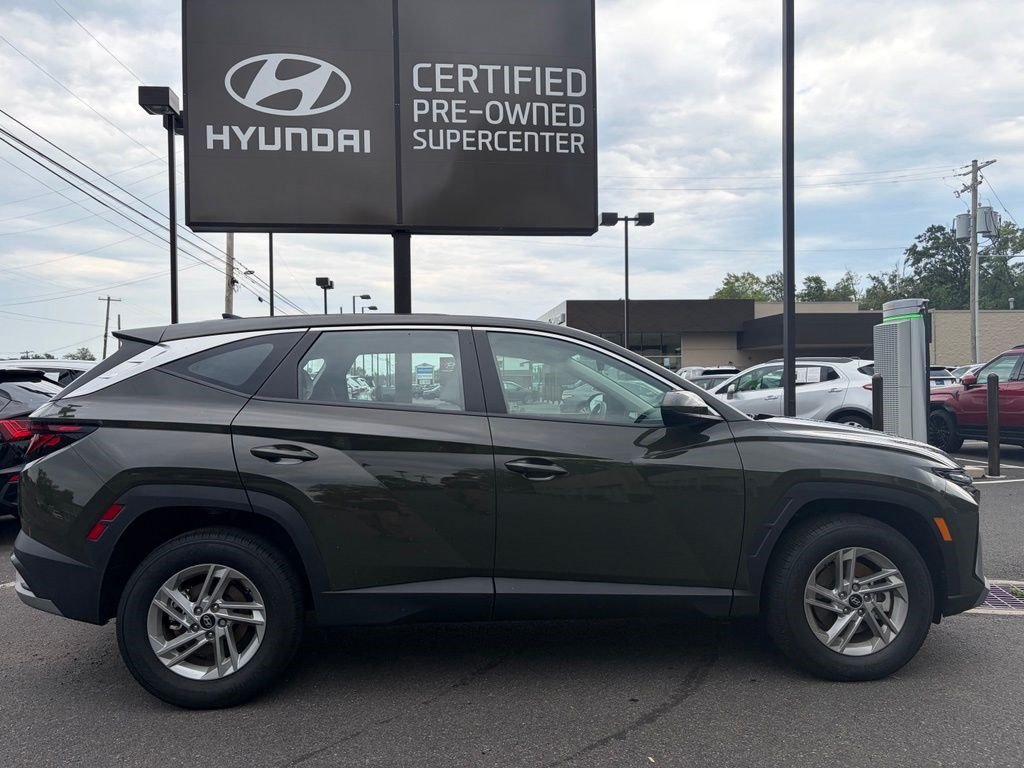 Certified 2025 Hyundai Tucson SE AWD/4WD image 3
