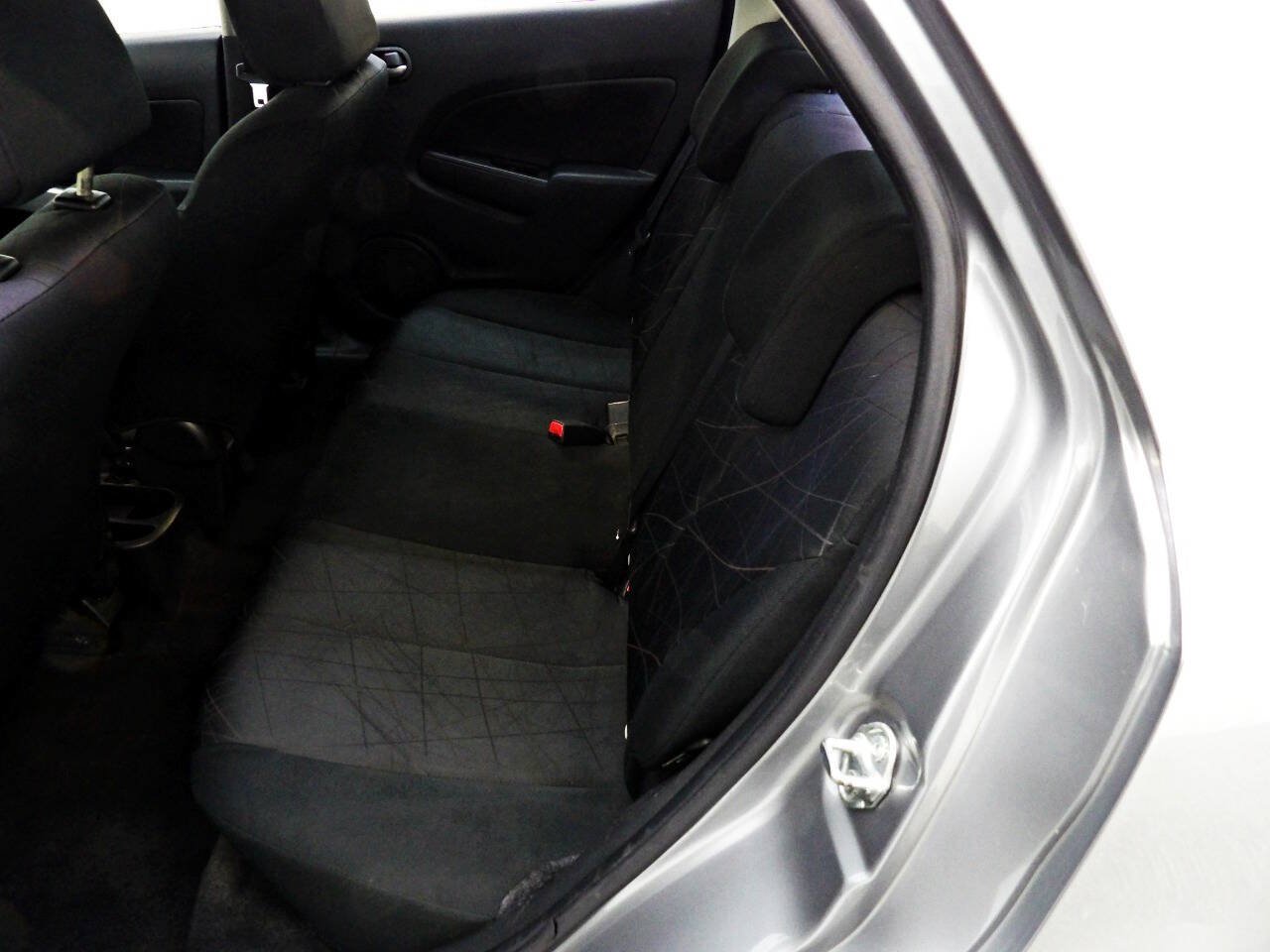 Used 2013 MAZDA MAZDA2 Sport FWD image 10
