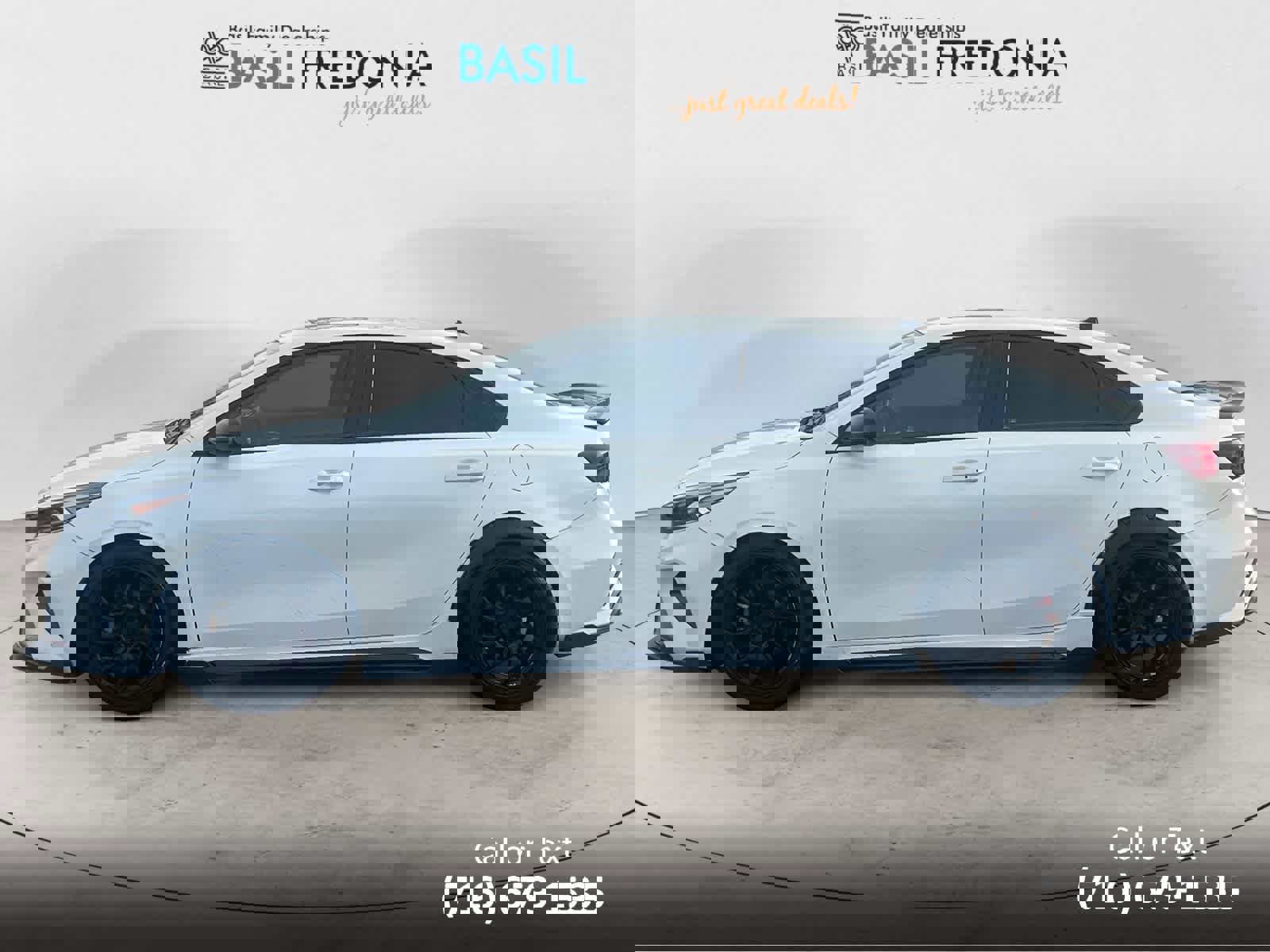 Used 2022 Kia Forte GT image 2