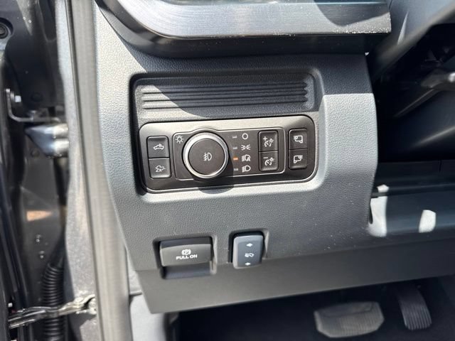 New 2026 Ford F250 Lariat w/ Black Appearance Package AWD/4WD image 29