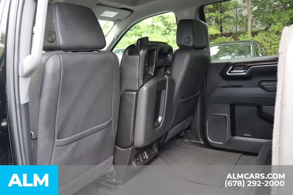 Used 2025 GMC Sierra 1500 SLT RWD image 17