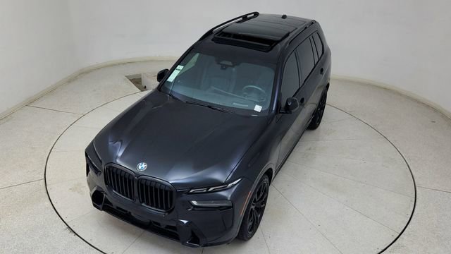 Used 2024 BMW X7 xDrive40i w/ M Sport Package image 86