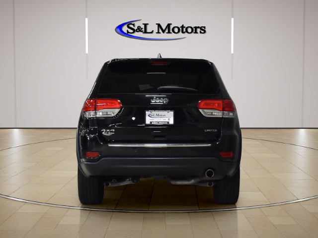Used 2018 Jeep Grand Cherokee Limited AWD/4WD image 8