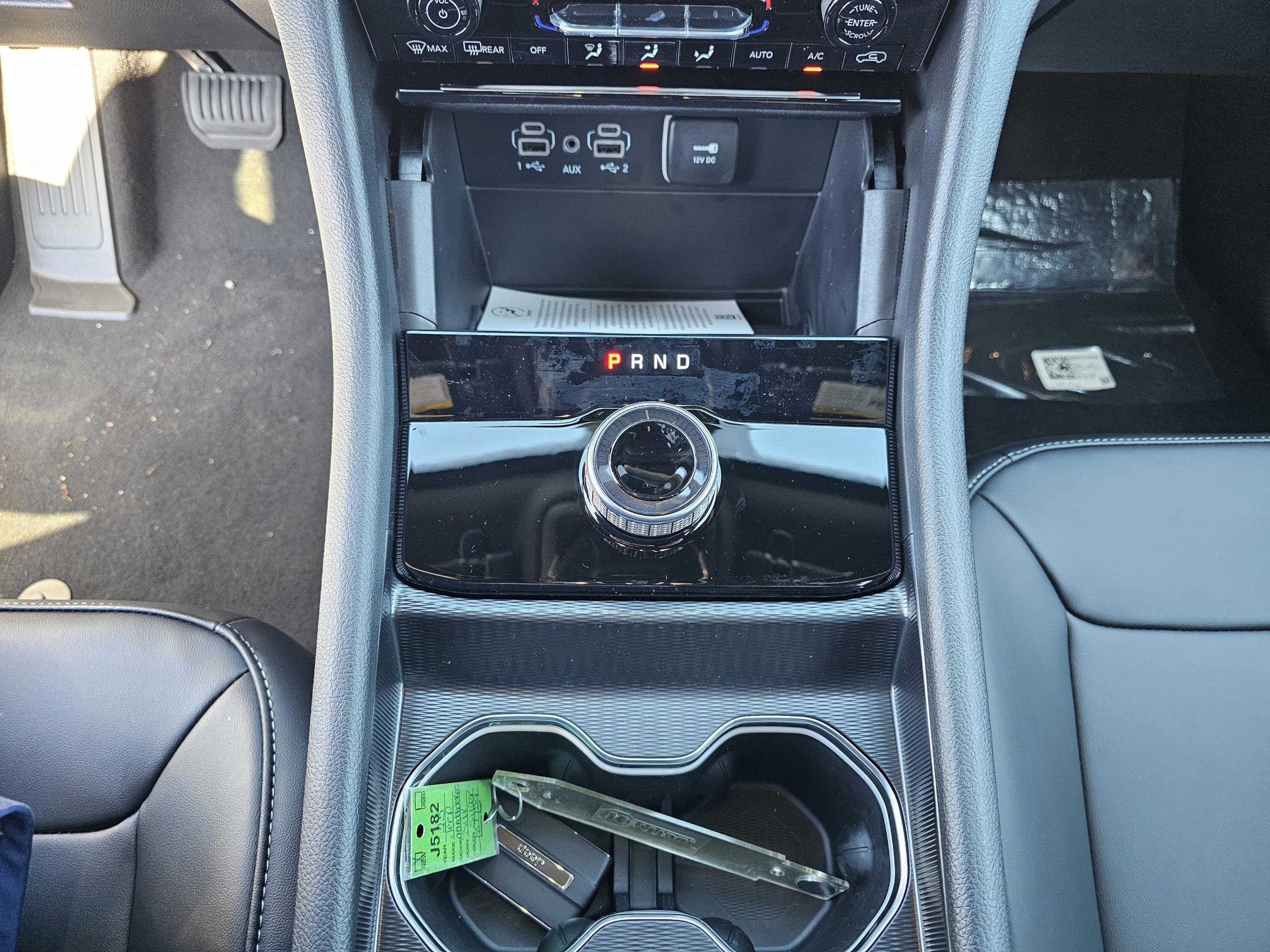 New 2025 Jeep Grand Cherokee L Limited w/ Black Appearance Package image 26