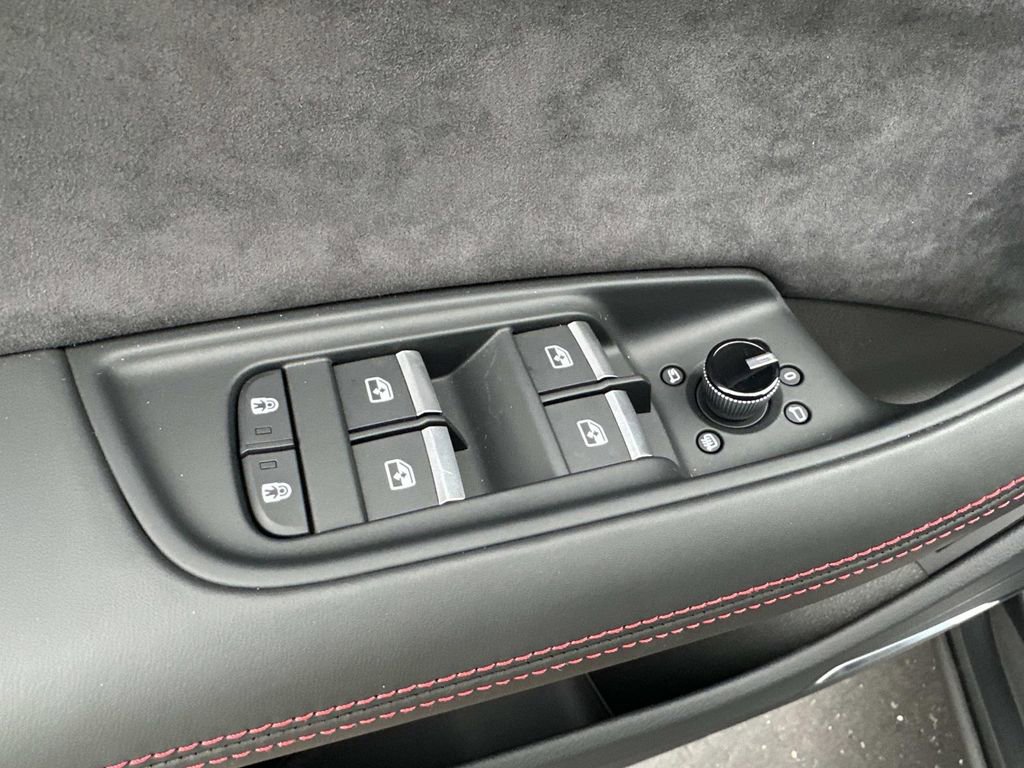 New 2026 Audi Q7 3.0T Prestige image 13