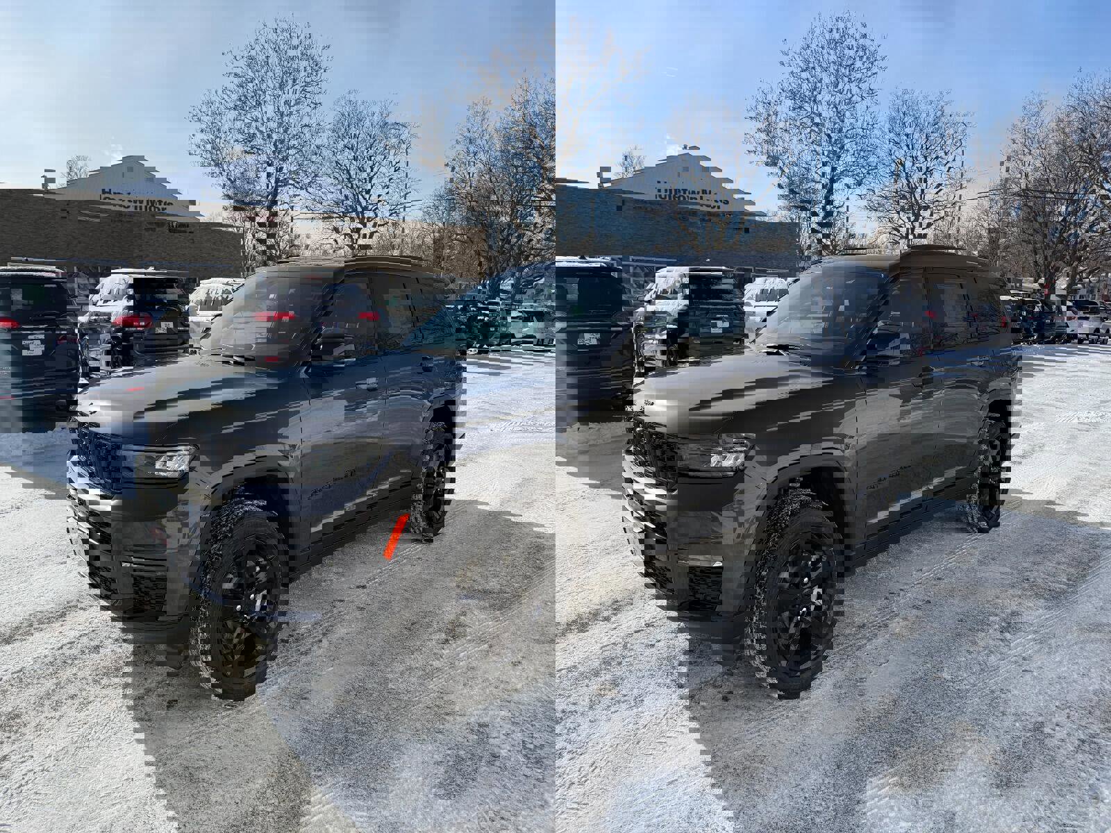 New 2025 Jeep Grand Cherokee L Limited w/ Luxury Tech Group II image 1