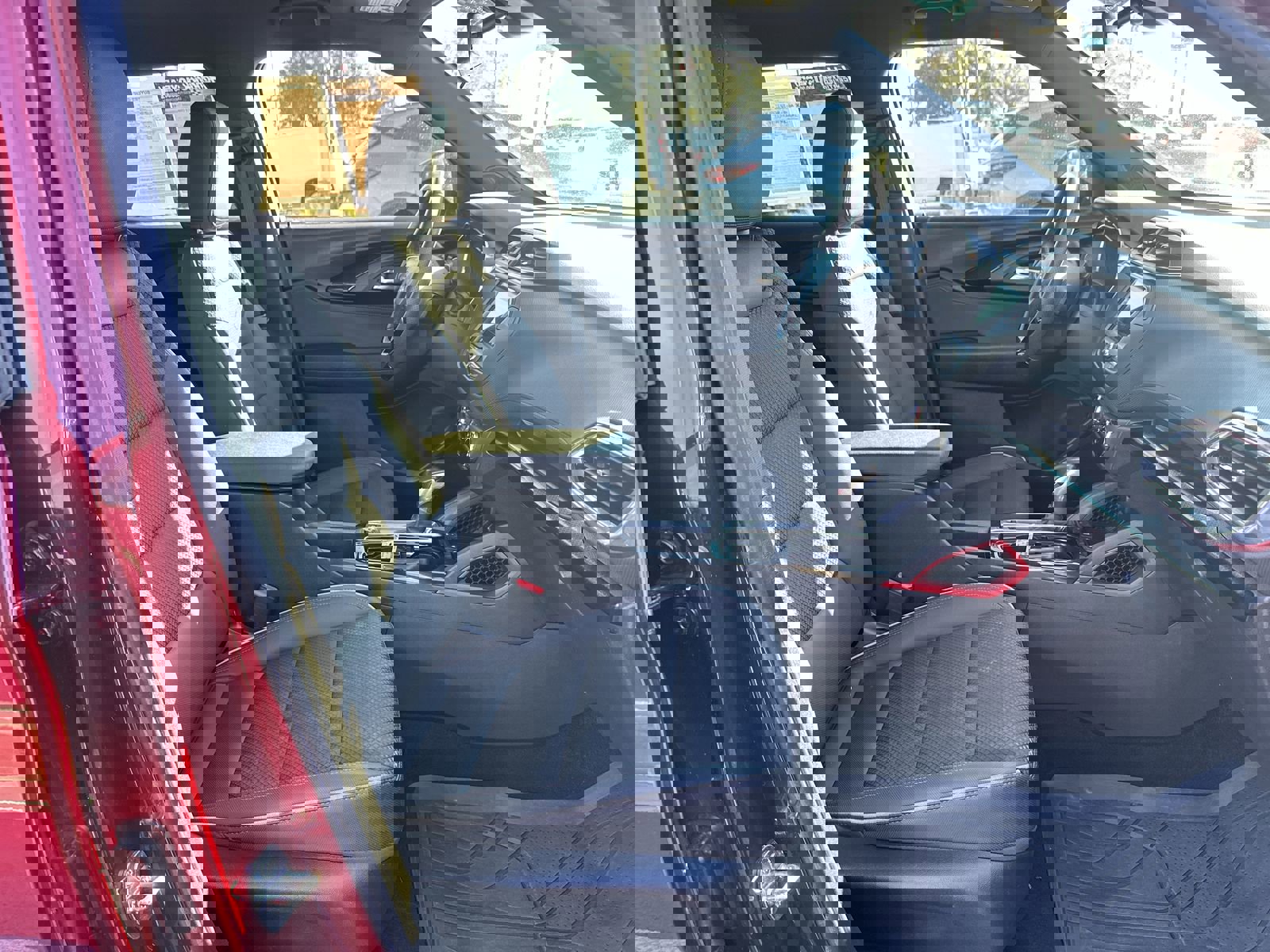 Used 2022 Chevrolet TrailBlazer RS image 22