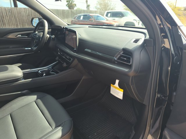 Used 2026 Chevrolet Traverse LT w/ Midnight/Sport Edition image 20