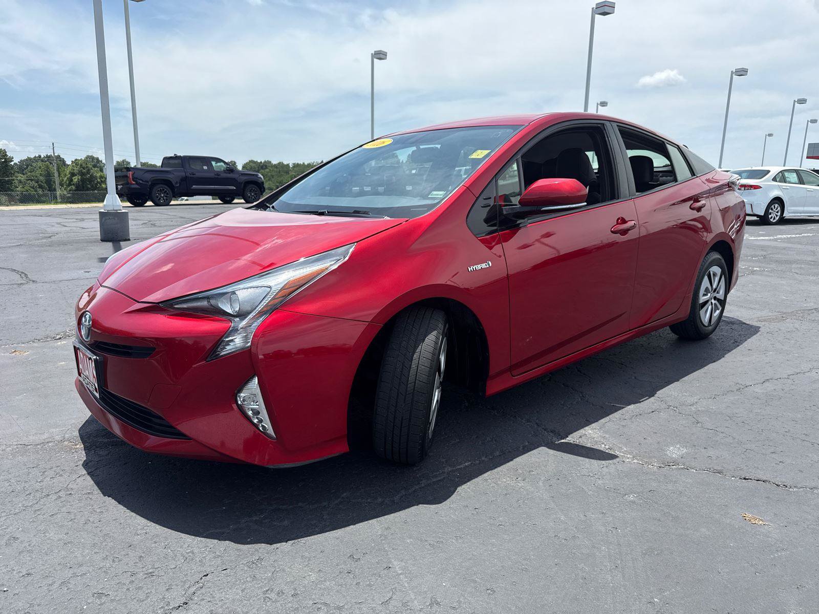 Used 2016 Toyota Prius Four FWD image 4