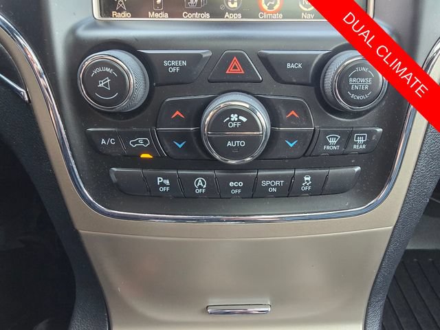 Used 2016 Jeep Grand Cherokee Limited w/ Luxury Group II AWD/4WD image 23