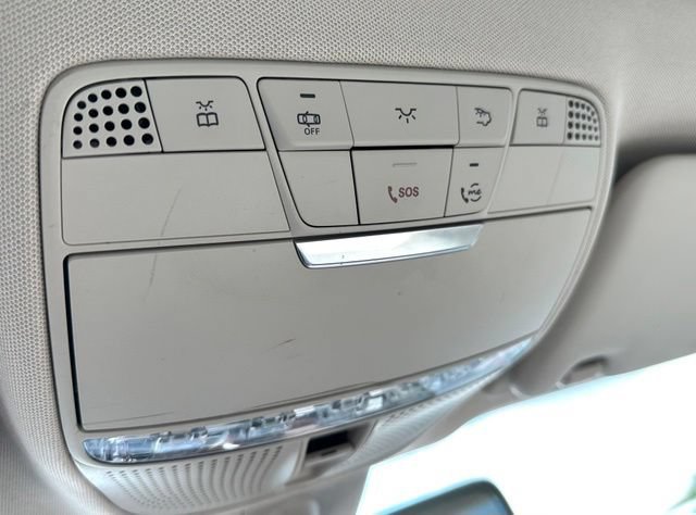 Certified 2019 Mercedes-Benz E 300 4MATIC image 37