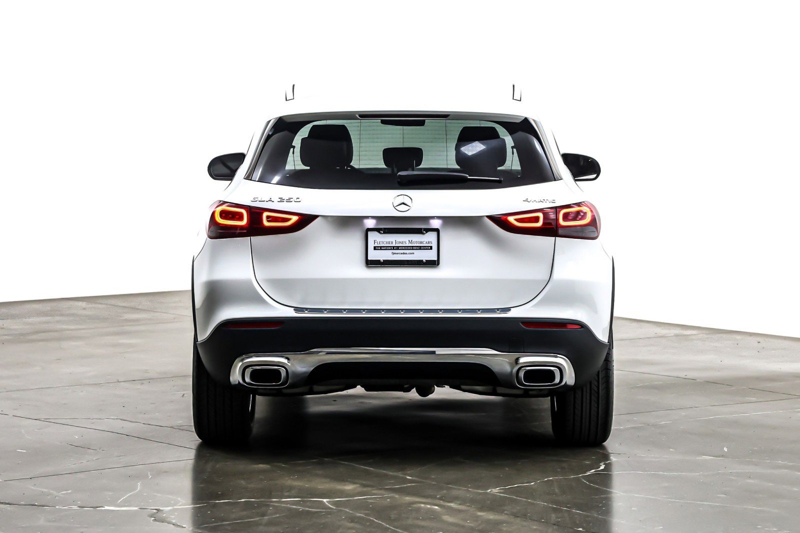 Certified 2023 Mercedes-Benz GLA 250 4MATIC w/ Premium Package image 4