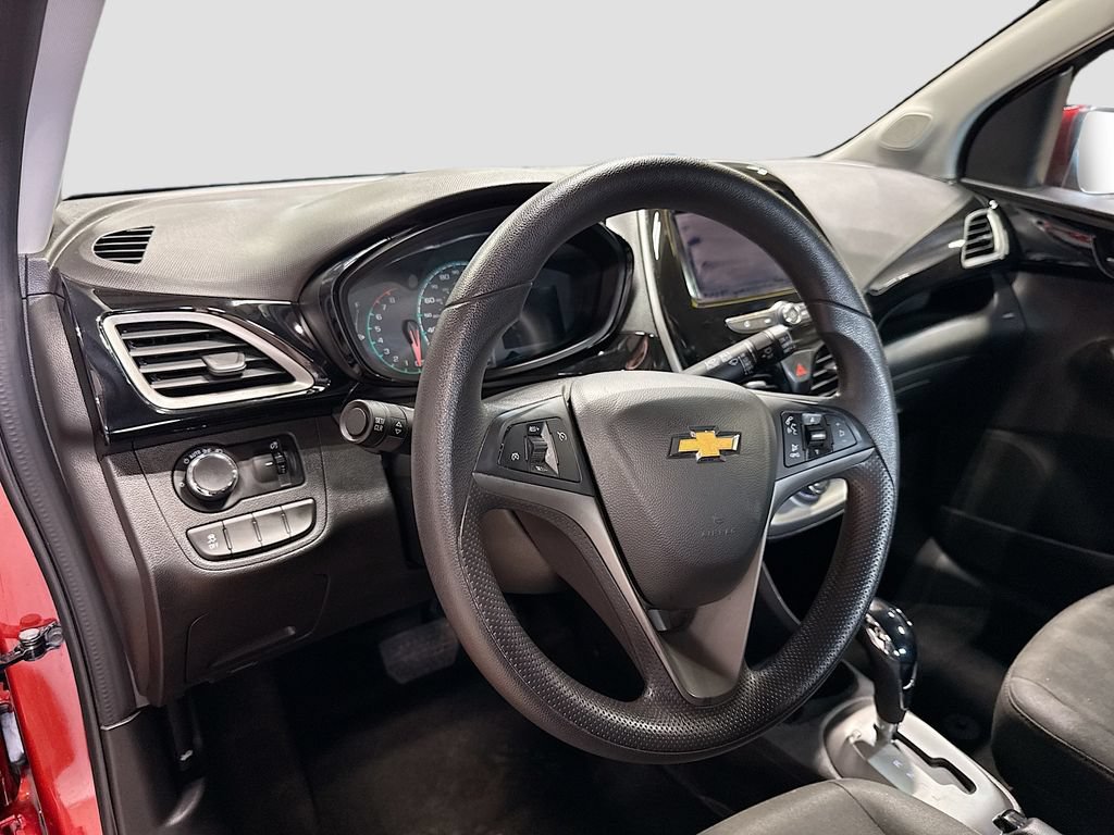 Used 2021 Chevrolet Spark LT FWD image 9