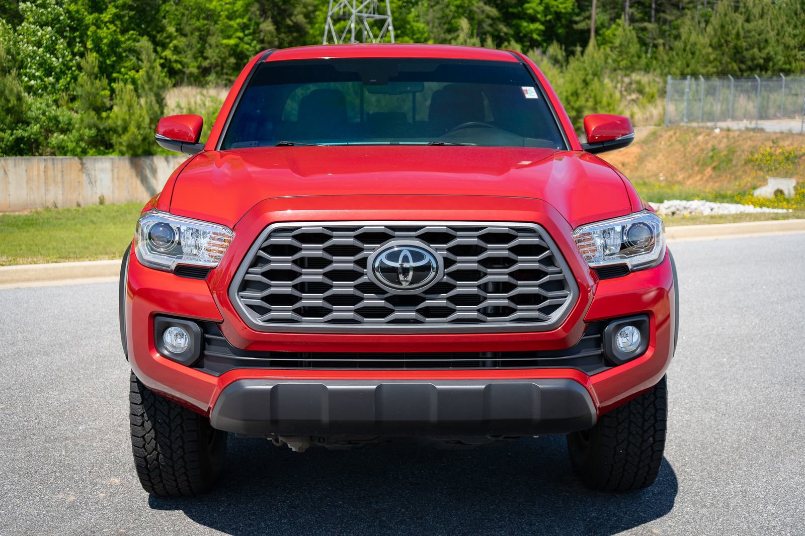 Used 2021 Toyota Tacoma TRD Off-Road AWD/4WD image 2