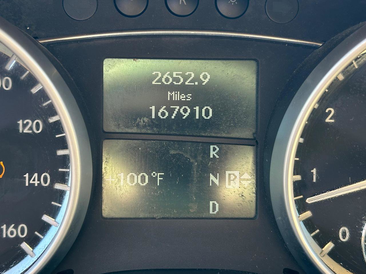 Used 2011 Mercedes-Benz GL 450 4MATIC image 17