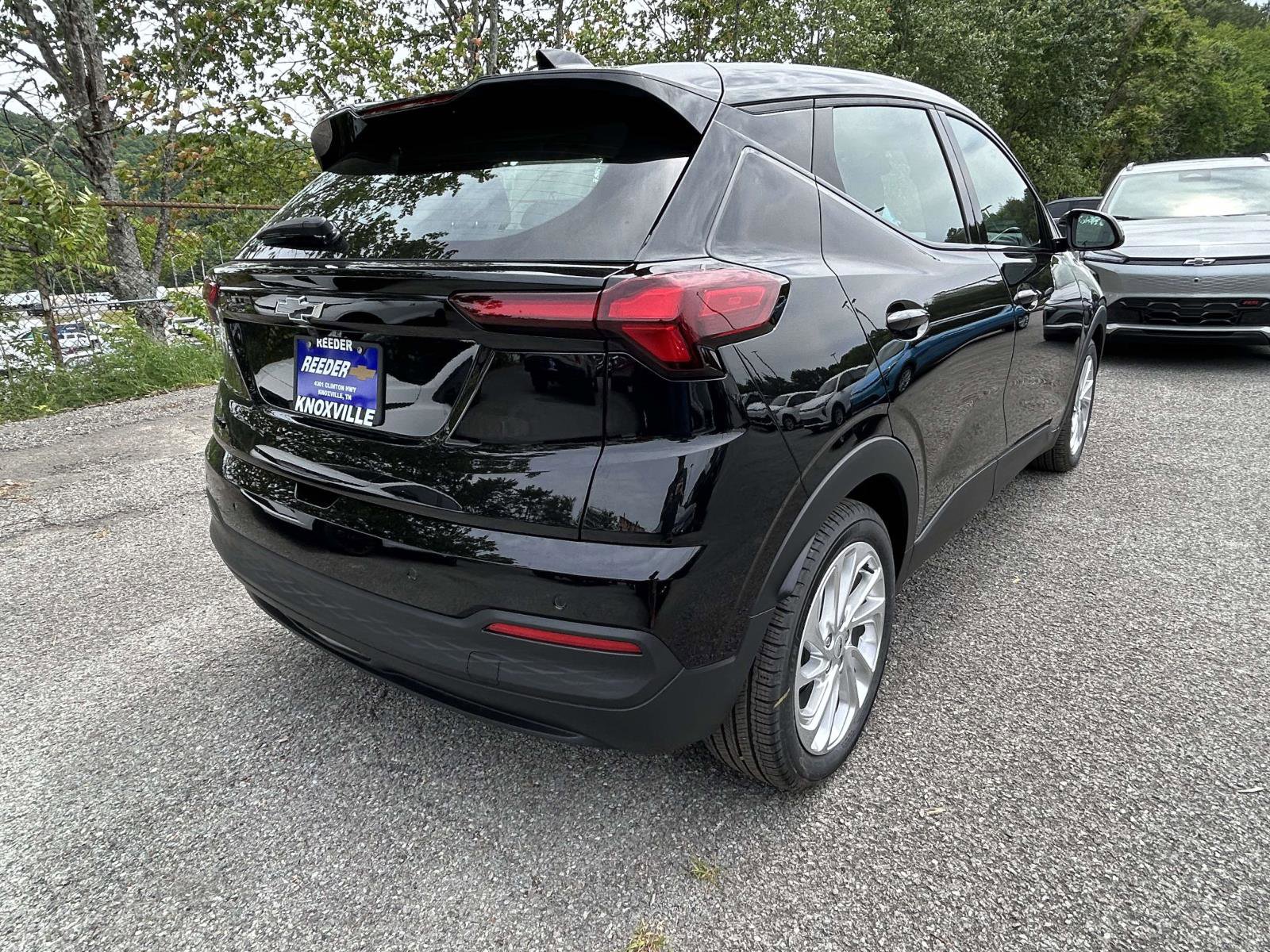 New 2027 Chevrolet Bolt LT w/ Comfort Package FWD image 3