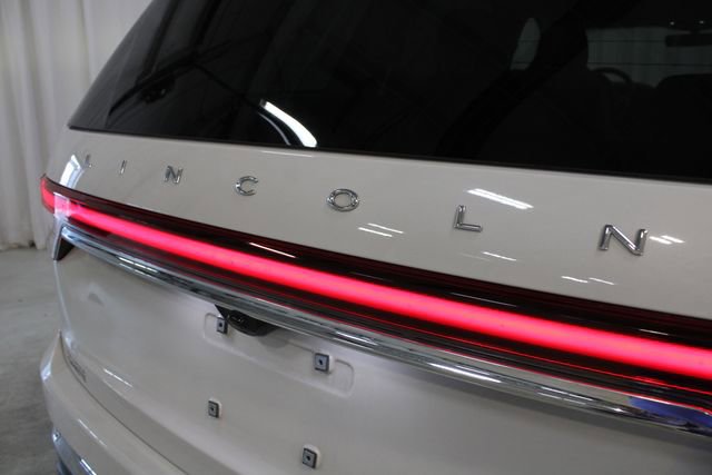 Used 2023 Lincoln Aviator Reserve w/ Equipment Group 201A image 33