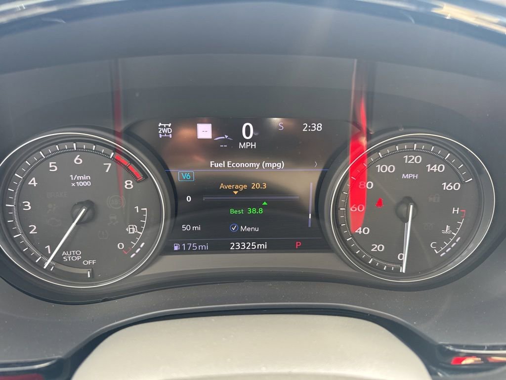 Used 2024 Cadillac XT6 Premium Luxury w/ Technology Package AWD/4WD image 16