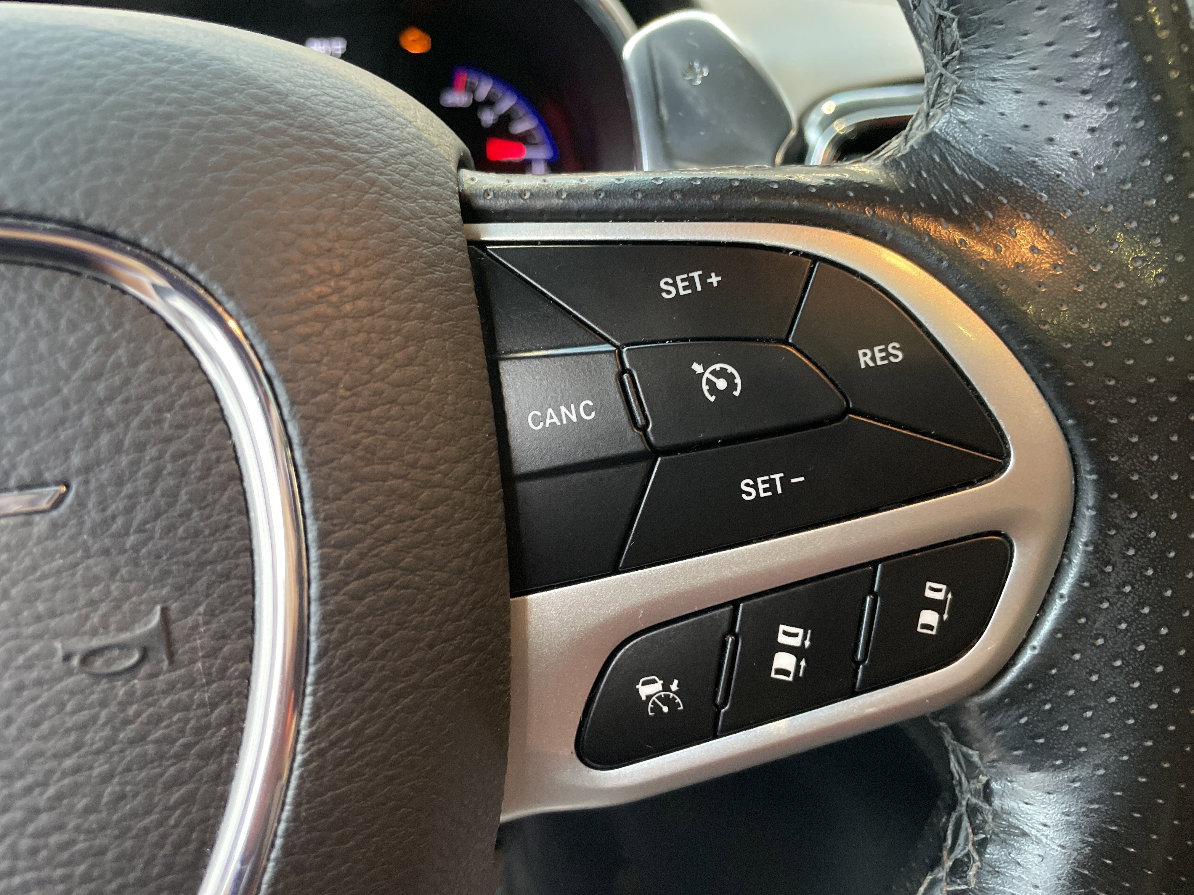 Used 2021 Jeep Grand Cherokee SRT AWD/4WD image 22