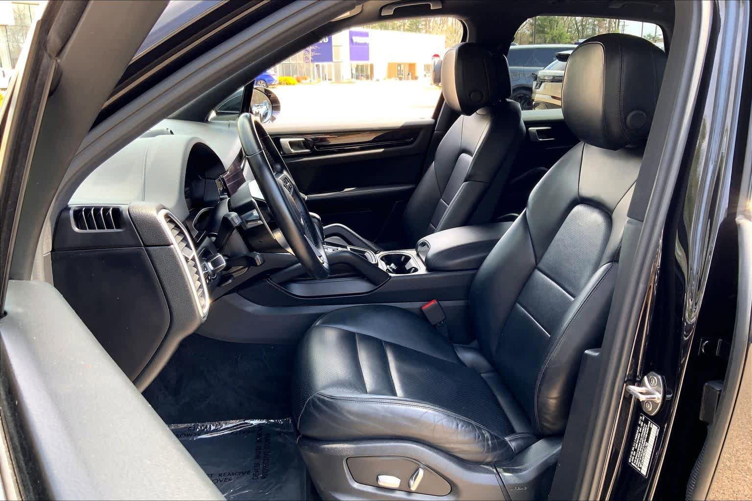 Used 2019 Porsche Cayenne AWD/4WD image 9