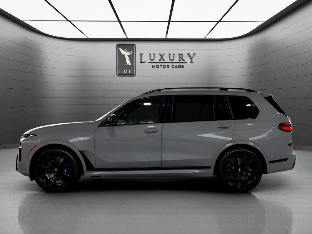 Used 2024 BMW X7 M60i w/ Executive Package AWD/4WD image 5