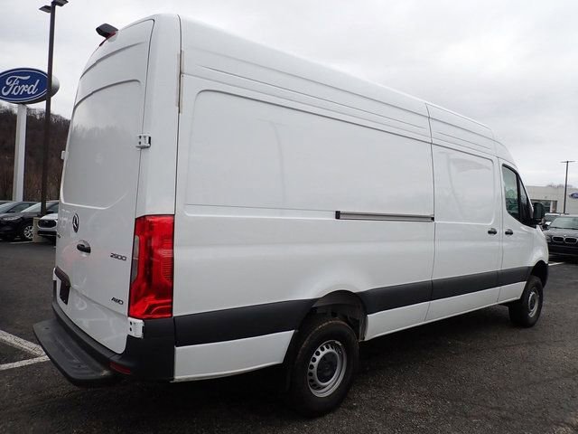 Used 2025 Mercedes-Benz Sprinter 2500 image 5