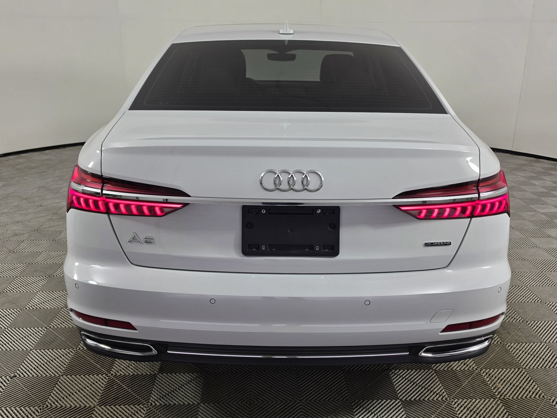 Used 2023 Audi A6 Premium Plus w/ Premium Plus Package AWD/4WD image 6