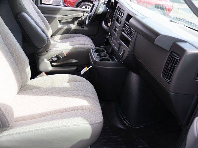 New 2025 GMC Savana 2500 w/ Driver Convenience Package RWD image 9