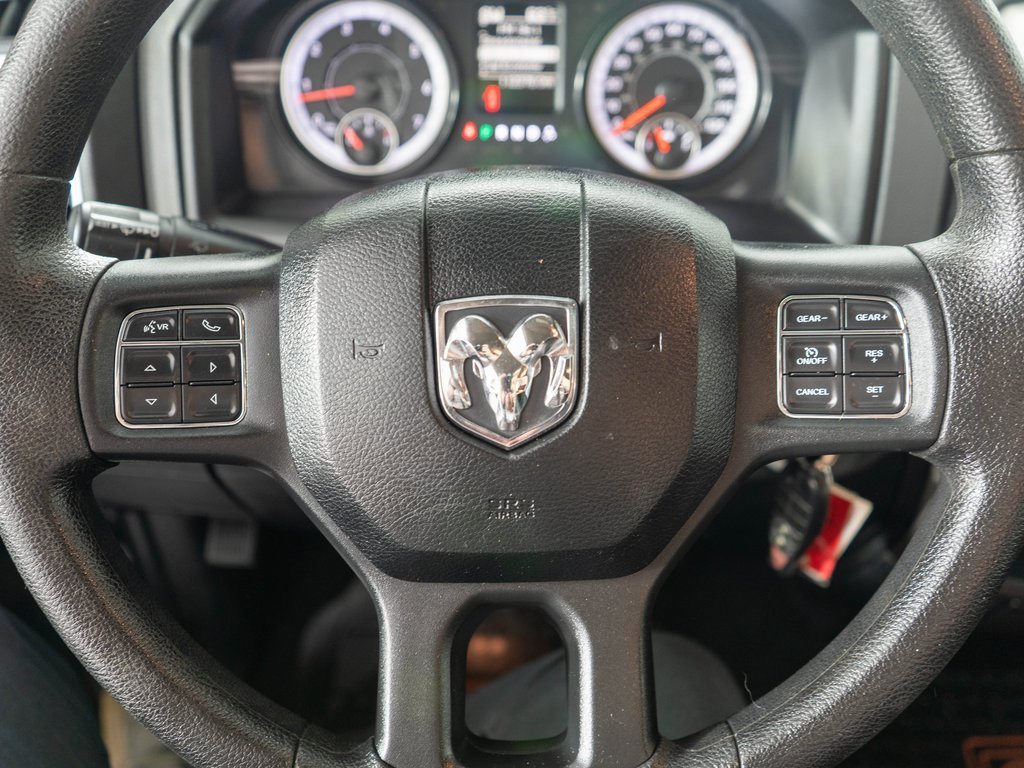 Used 2017 RAM 1500 Classic SLT image 14