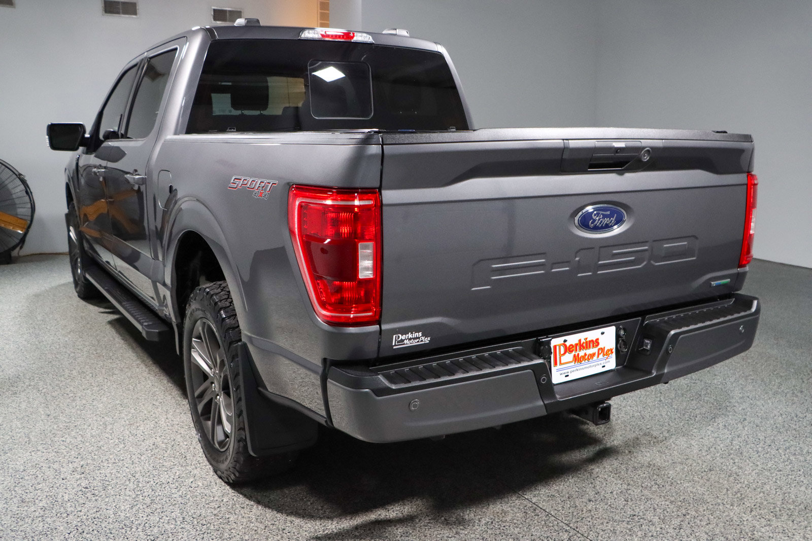 Used 2021 Ford F150 XLT w/ Equipment Group 302A High AWD/4WD image 9