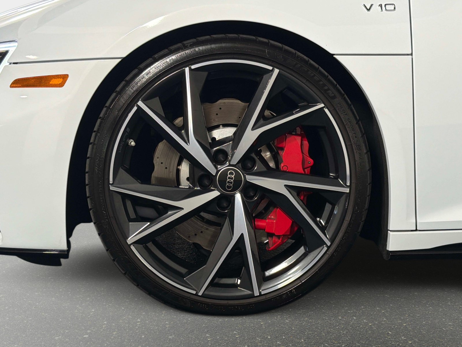 Used 2023 Audi R8 V10 performance RWD image 13