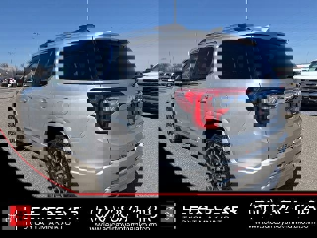 Used 2020 GMC Acadia Denali w/ Trailering Package image 9