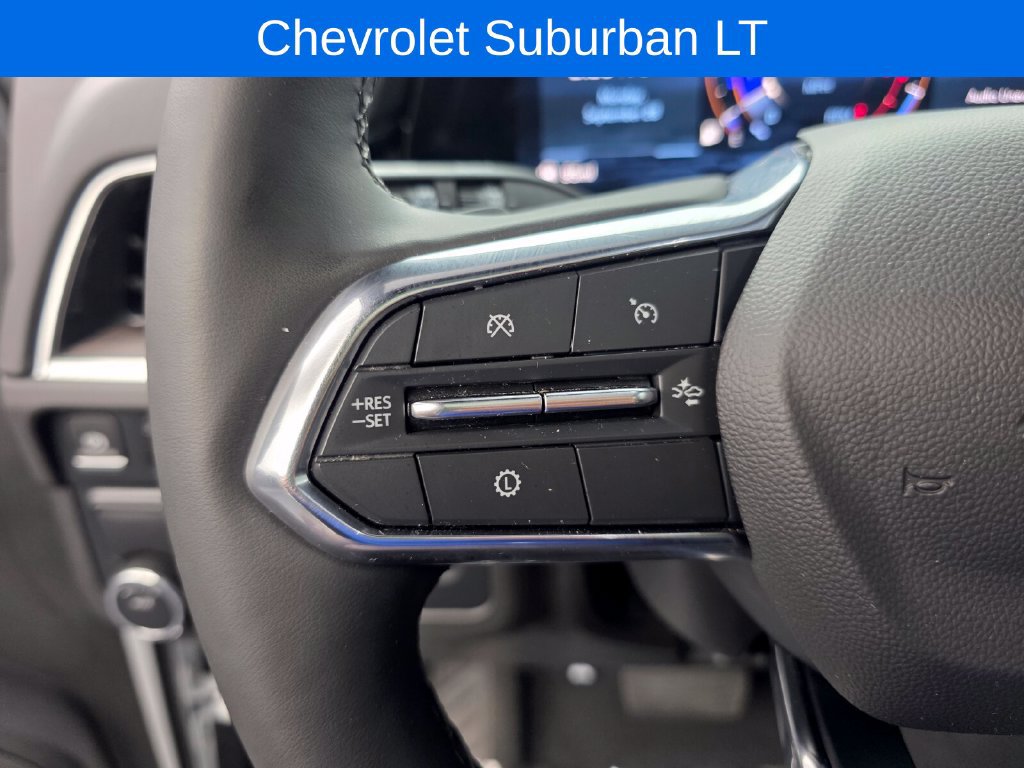 Used 2025 Chevrolet Suburban LT w/ Comfort Package RWD image 20