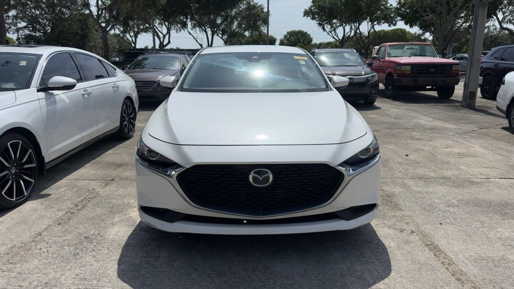 Used 2020 MAZDA MAZDA3 Sedan w/ Select Package FWD image 3