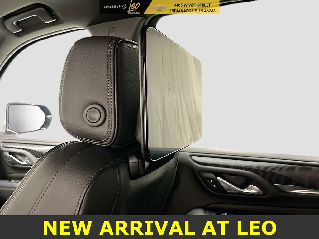 Used 2024 GMC Yukon XL Denali w/ Advanced Technology Package image 27