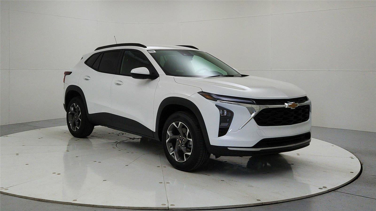 Used 2024 Chevrolet Trax LT