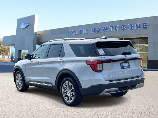 New 2026 Ford Explorer Platinum RWD image 4