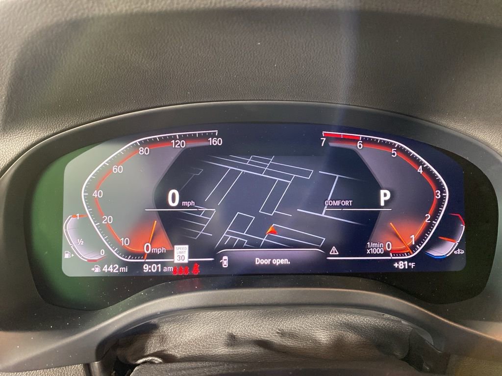 Used 2025 BMW X4 xDrive30i w/ Premium Package image 16