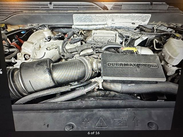 Used 2019 Chevrolet Silverado 2500 LT w/ LT Convenience Package image 8