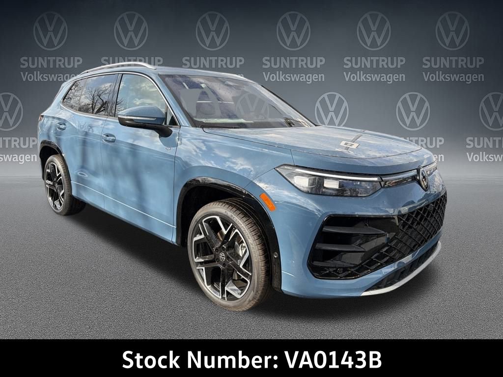 New 2026 Volkswagen Tiguan SEL R-Line image 8